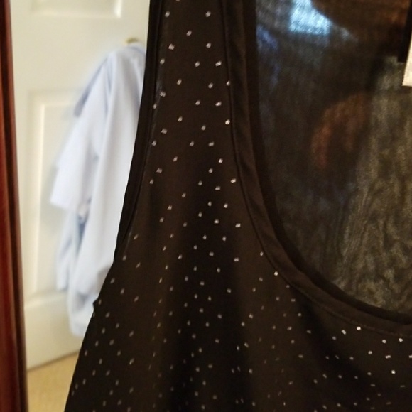 Top - Picture 3 of 3